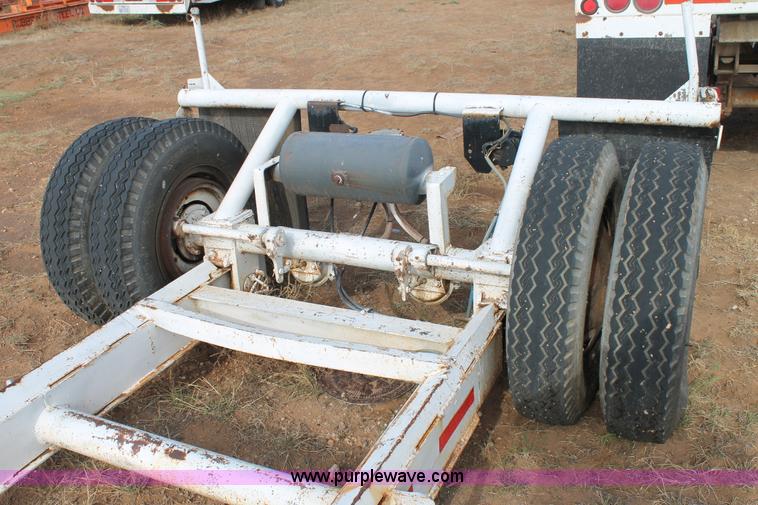 image for item C3872 1988 shop built tank trailer