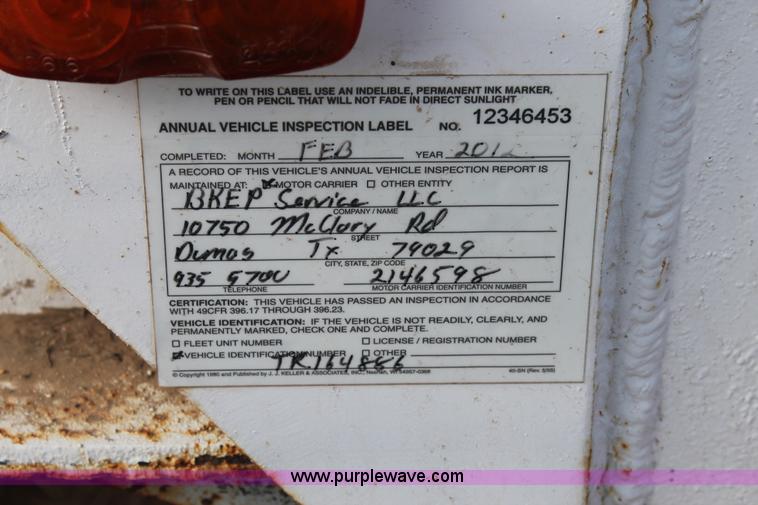 image for item C3872 1988 shop built tank trailer