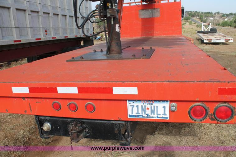 image for item C3873 1972 Mack conveyor lift truck