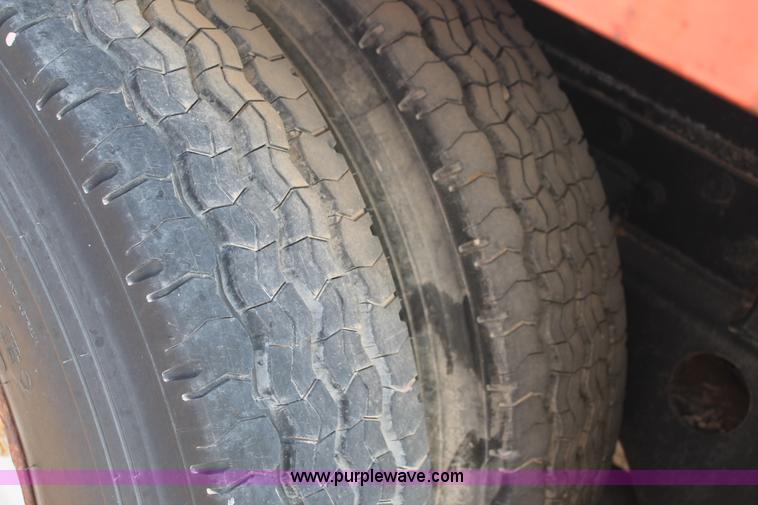 image for item C3873 1972 Mack conveyor lift truck