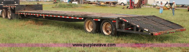 image for item C3883 1984 Landoll drop deck trailer