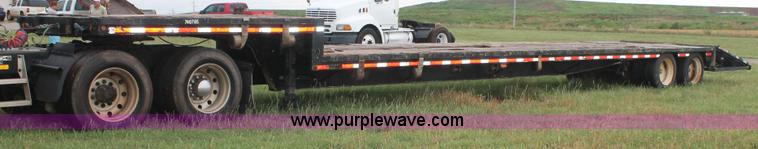 image for item C3883 1984 Landoll drop deck trailer