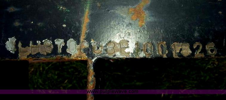 image for item C3883 1984 Landoll drop deck trailer