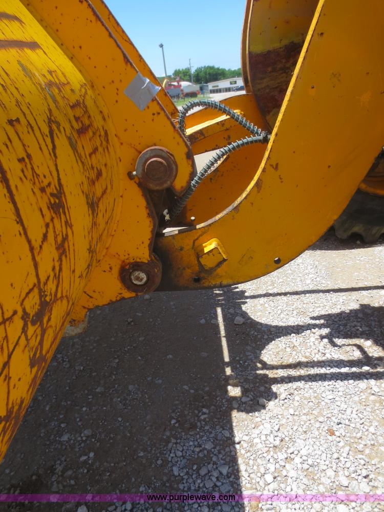 image for item D2070 1995 JCB 409 wheel loader