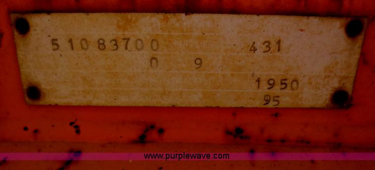 image for item D2070 1995 JCB 409 wheel loader