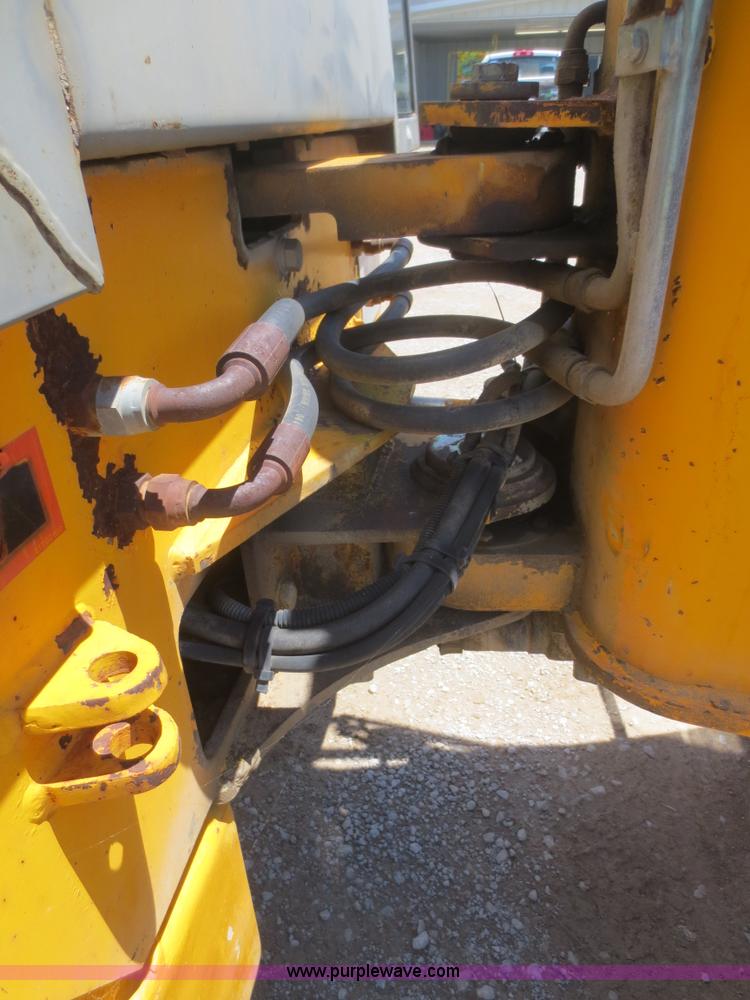 image for item D2070 1995 JCB 409 wheel loader