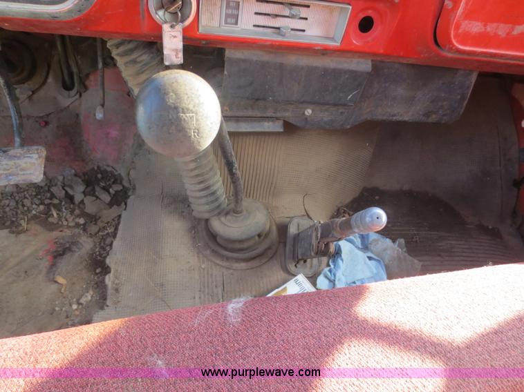 image for item D2075 1968 Chevrolet C40 flatbed truck