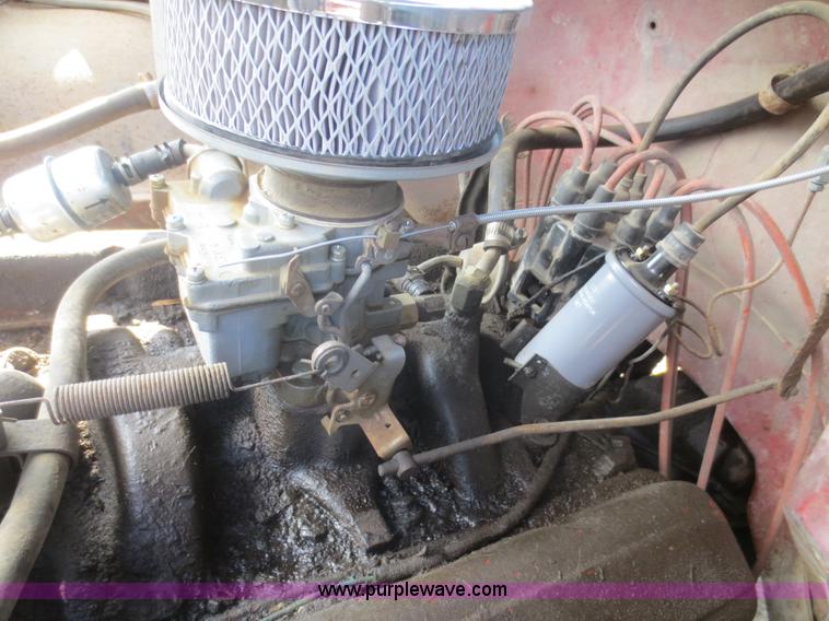 image for item D2075 1968 Chevrolet C40 flatbed truck