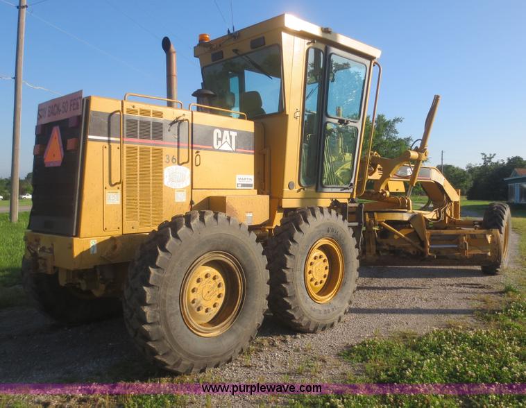 image for item D2077 1997 Caterpillar 120H articulated motor grader