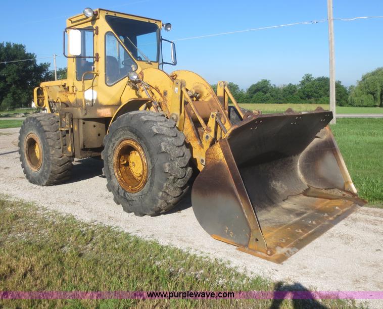 image for item D2078 1980 Caterpillar 950 articulated wheel loader
