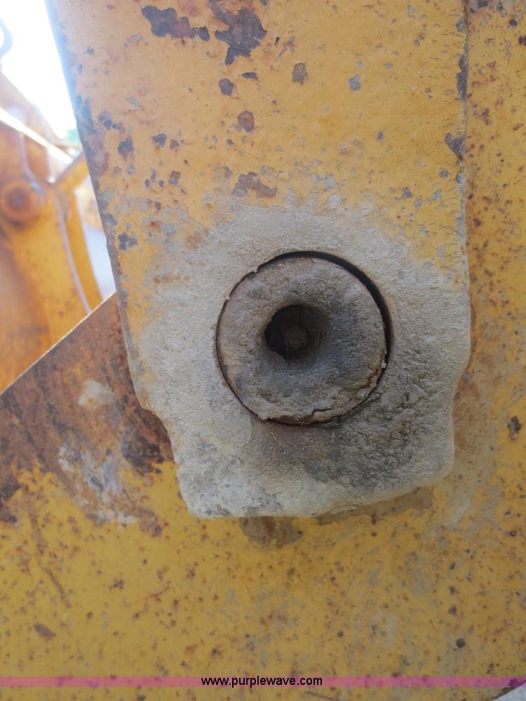 image for item D2078 1980 Caterpillar 950 articulated wheel loader