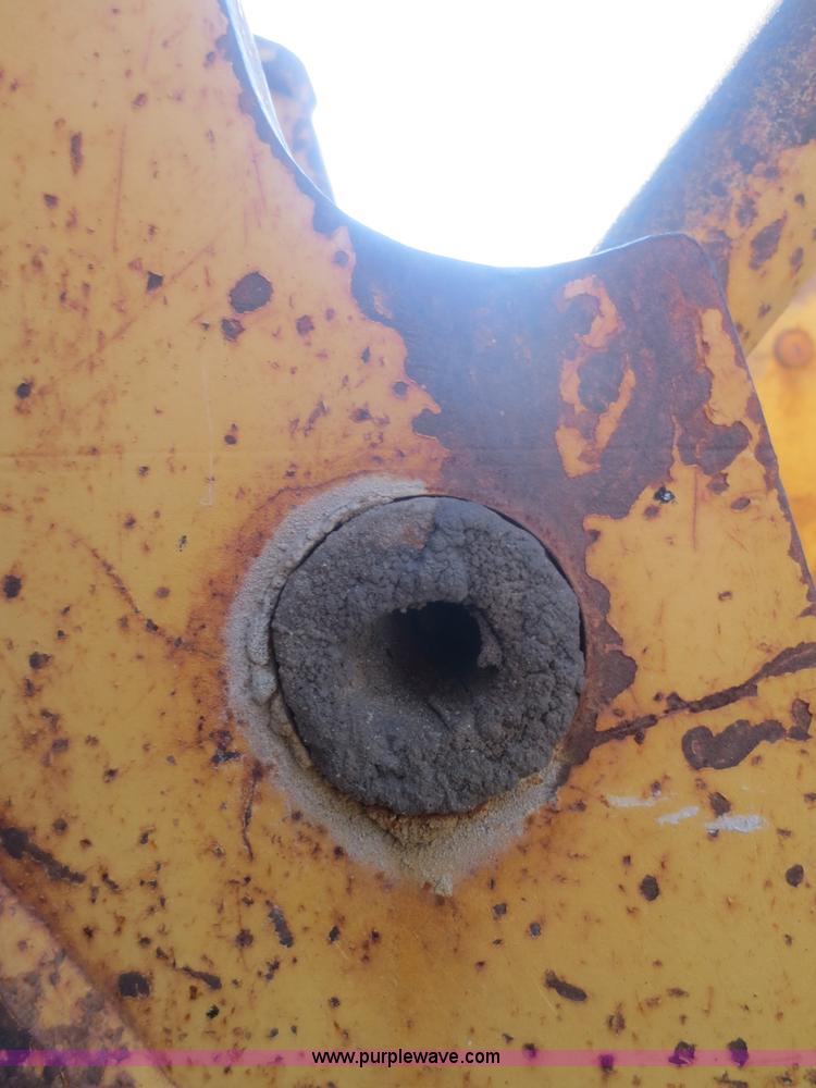 image for item D2078 1980 Caterpillar 950 articulated wheel loader