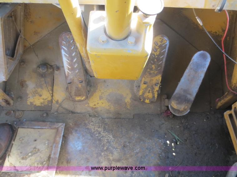 image for item D2078 1980 Caterpillar 950 articulated wheel loader