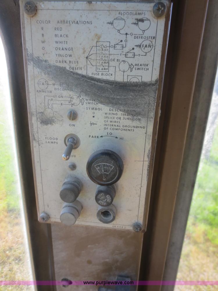 image for item D2078 1980 Caterpillar 950 articulated wheel loader