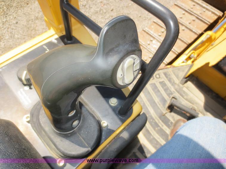 image for item D2080 2003 John Deere 450H LT Series dozer