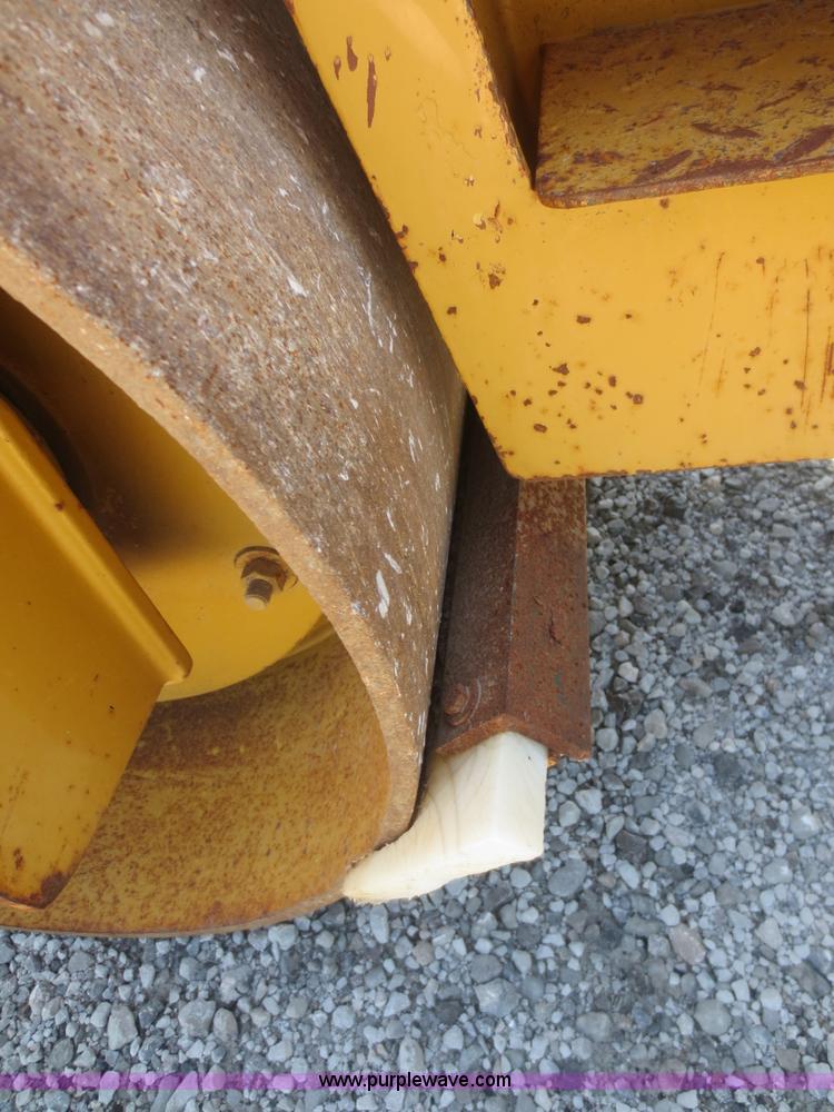 image for item D2082 1988 Bomag BW120AD double drum vibratory roller