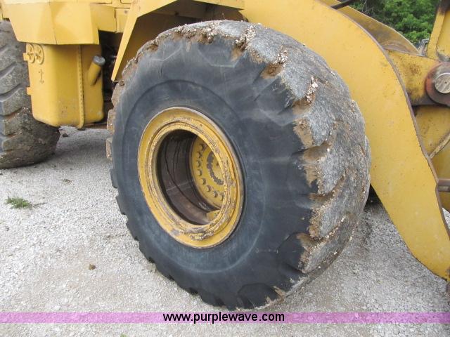image for item D3983 1996 Caterpillar 966F Series II articulated loader