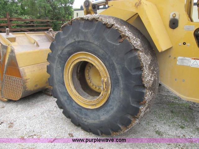 image for item D3983 1996 Caterpillar 966F Series II articulated loader