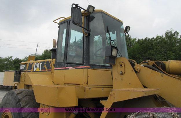 image for item D3983 1996 Caterpillar 966F Series II articulated loader