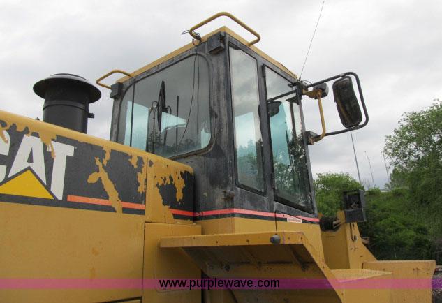 image for item D3983 1996 Caterpillar 966F Series II articulated loader