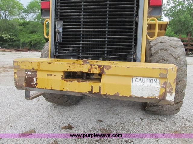 image for item D3983 1996 Caterpillar 966F Series II articulated loader
