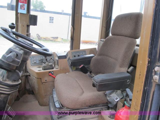 image for item D3983 1996 Caterpillar 966F Series II articulated loader