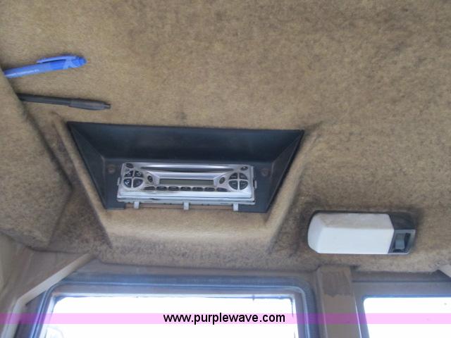 image for item D3983 1996 Caterpillar 966F Series II articulated loader