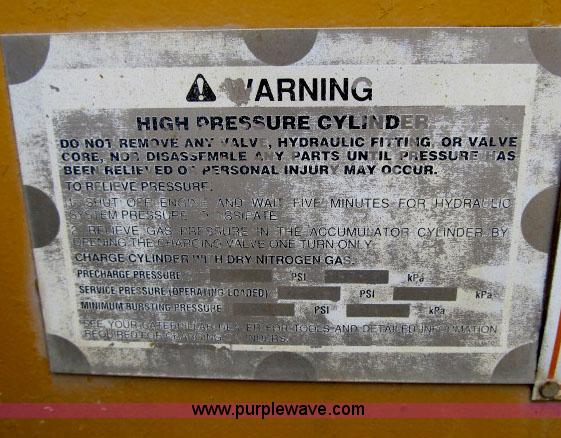 image for item D3983 1996 Caterpillar 966F Series II articulated loader