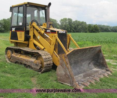 image for item D3985 2002 Caterpillar 939C track loader