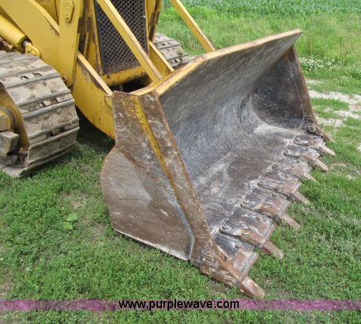 image for item D3985 2002 Caterpillar 939C track loader