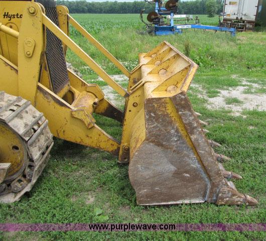 image for item D3985 2002 Caterpillar 939C track loader