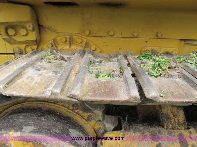 image for item D3985 2002 Caterpillar 939C track loader