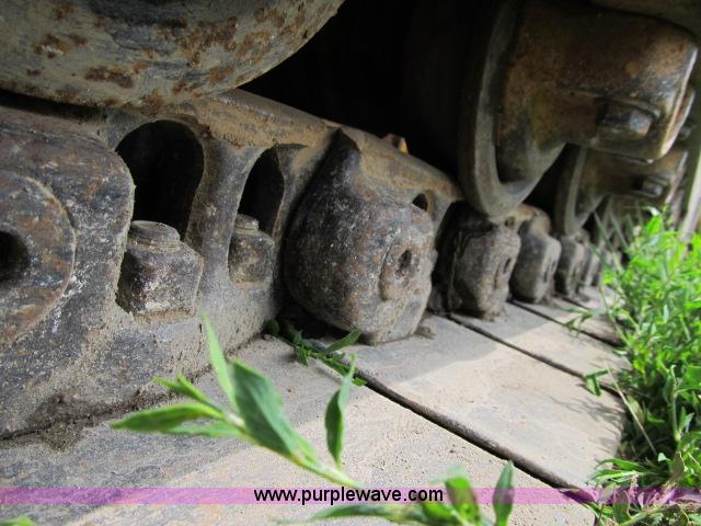 image for item D3985 2002 Caterpillar 939C track loader