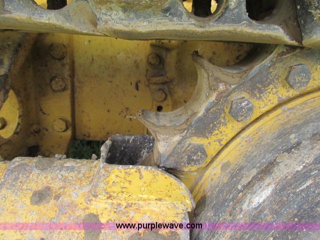 image for item D3985 2002 Caterpillar 939C track loader