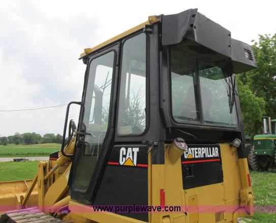 image for item D3985 2002 Caterpillar 939C track loader