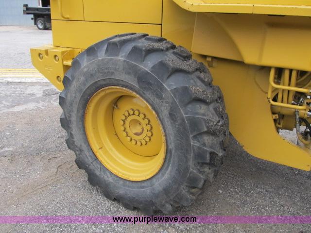 image for item D3986 1994 Caterpillar IT24F articulated wheel loader