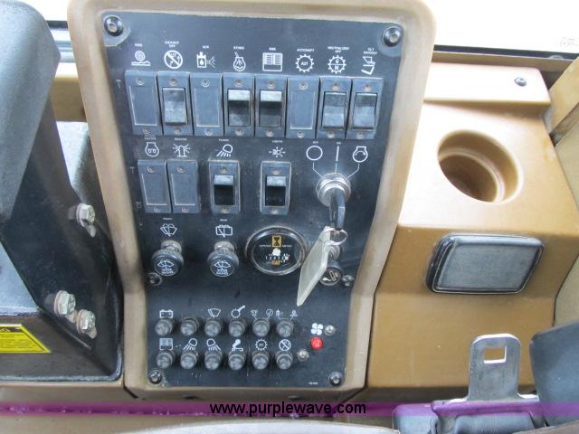 image for item D3986 1994 Caterpillar IT24F articulated wheel loader