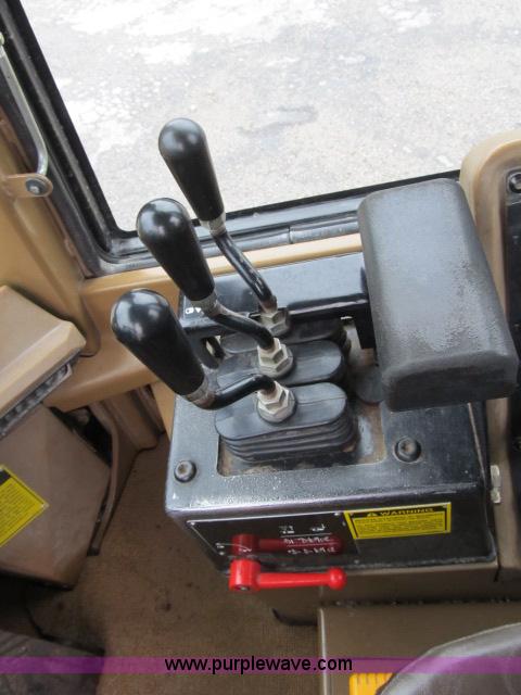 image for item D3986 1994 Caterpillar IT24F articulated wheel loader