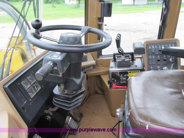 image for item D3986 1994 Caterpillar IT24F articulated wheel loader