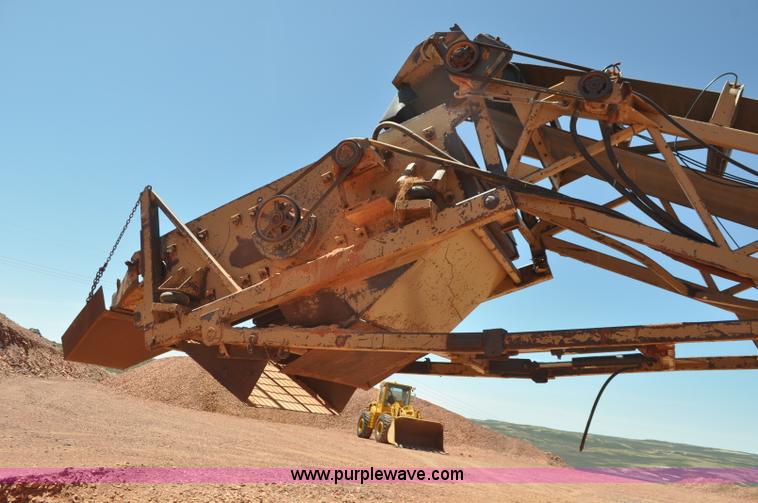 image for item F2001 Cay Manufacturing screen plant