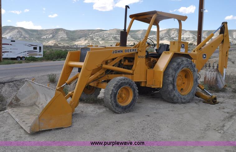 image for item F2004 John Deere 500C backhoe