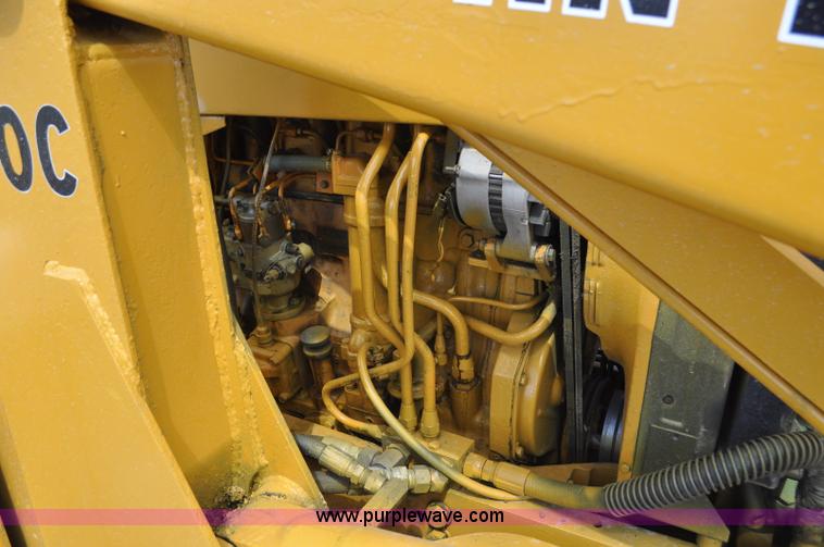 image for item F2004 John Deere 500C backhoe
