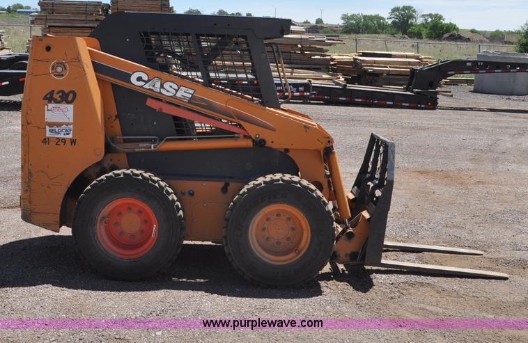 image for item F2017 2006 Case 430 skid steer