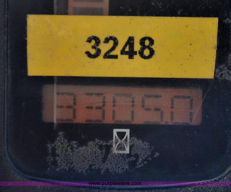 image for item F2017 2006 Case 430 skid steer