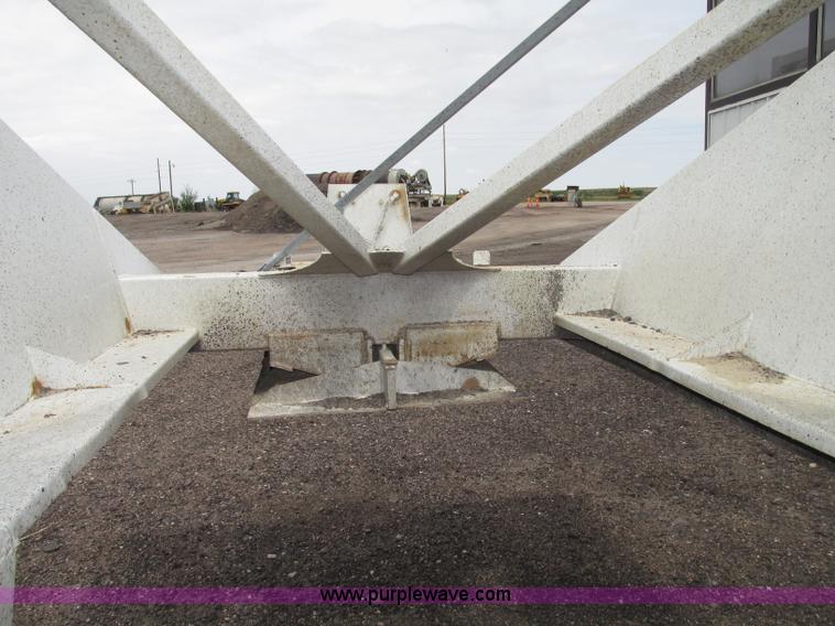 image for item F7392 1998 Red River BD237 belly dump trailer