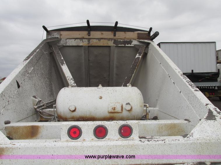 image for item F7392 1998 Red River BD237 belly dump trailer