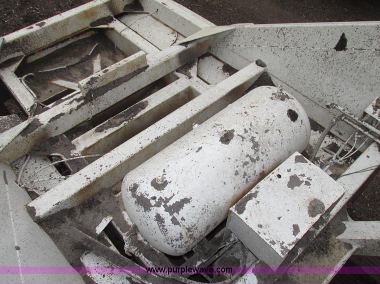 image for item F7392 1998 Red River BD237 belly dump trailer