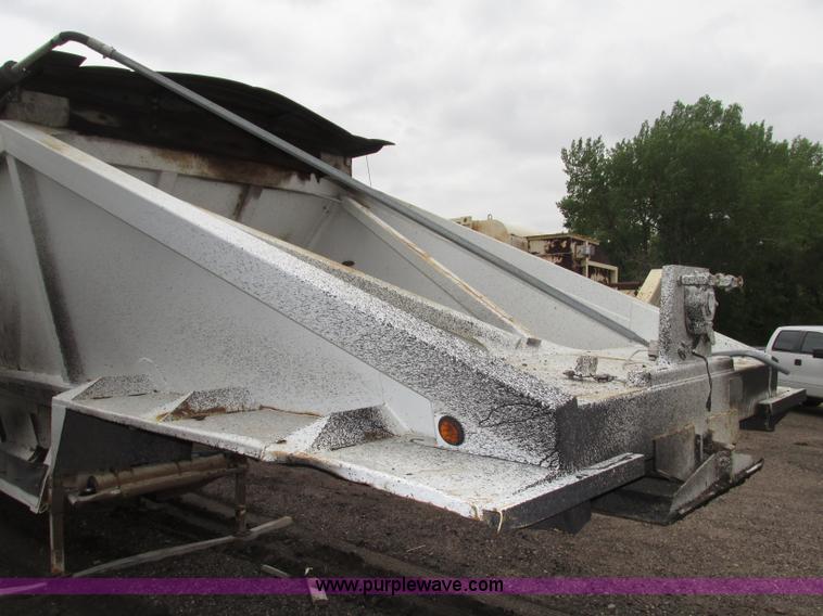 image for item F7392 1998 Red River BD237 belly dump trailer