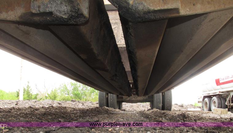 image for item F7392 1998 Red River BD237 belly dump trailer