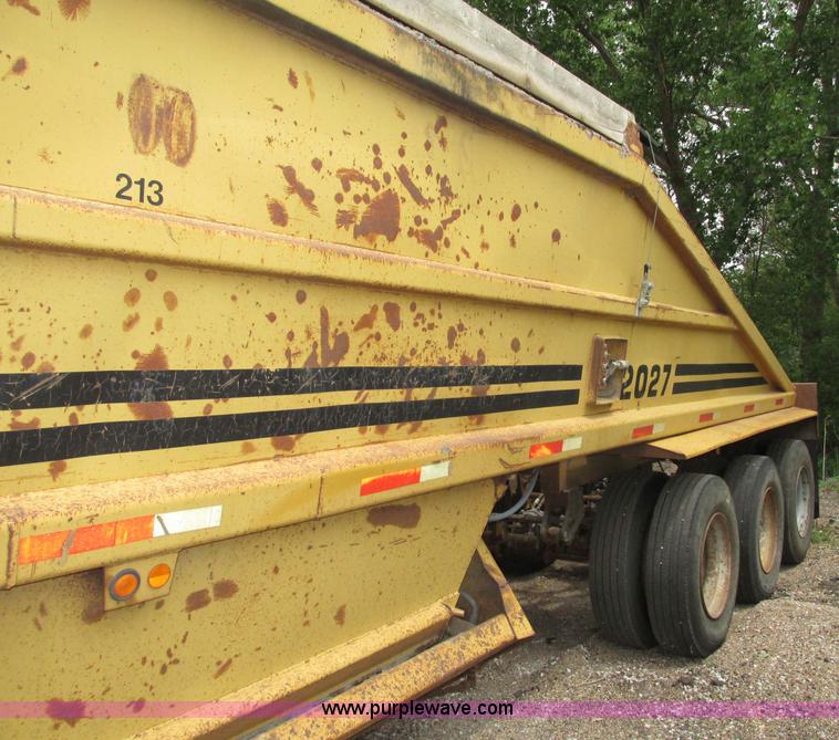image for item F7393 1988 Load King 2027-0-3 belly dump trailer